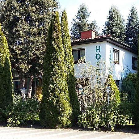 Hotel Froschkoenig Battenhausen Bagian luar foto